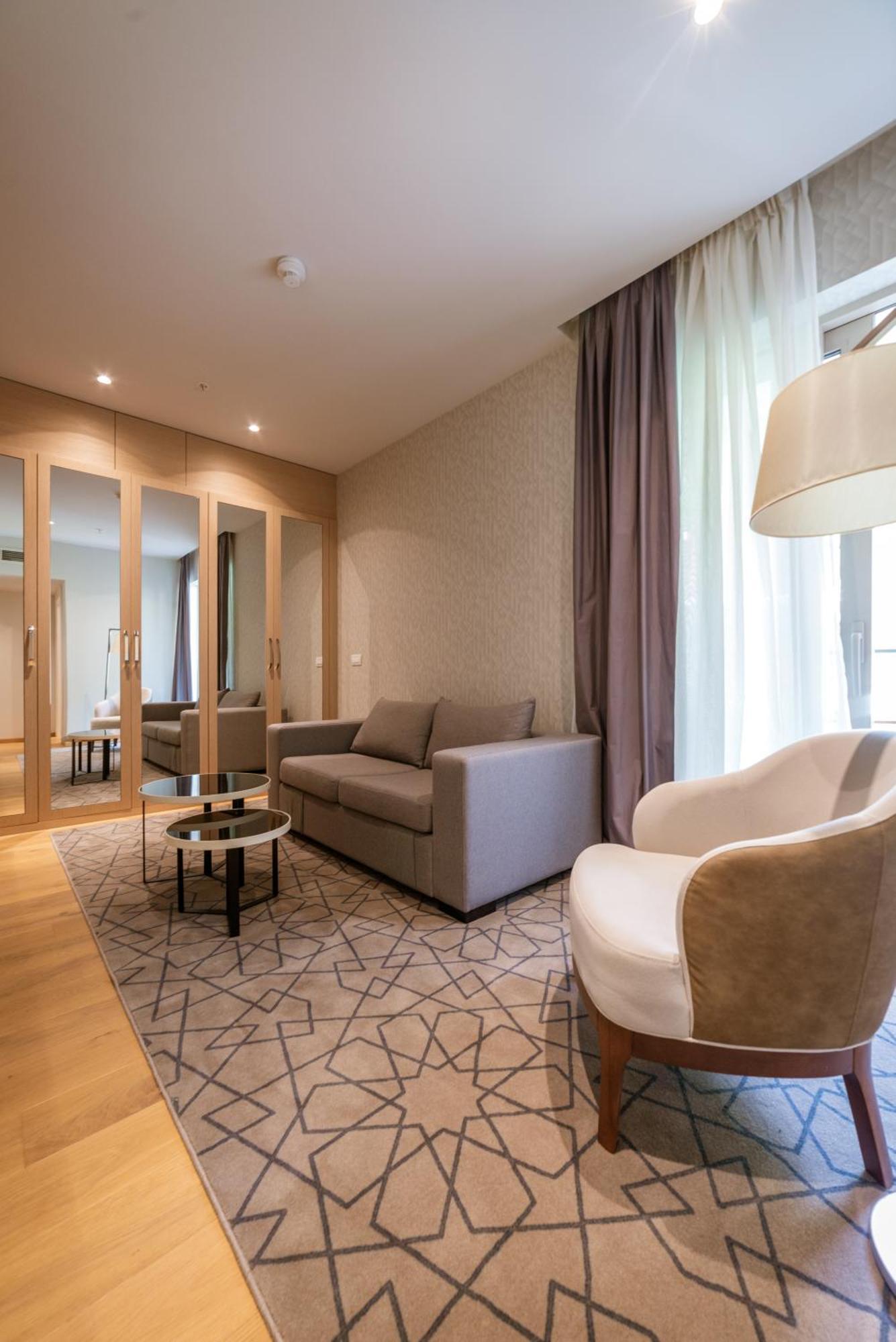 Hotel Imperial Conference & Spa Будва Екстер'єр фото