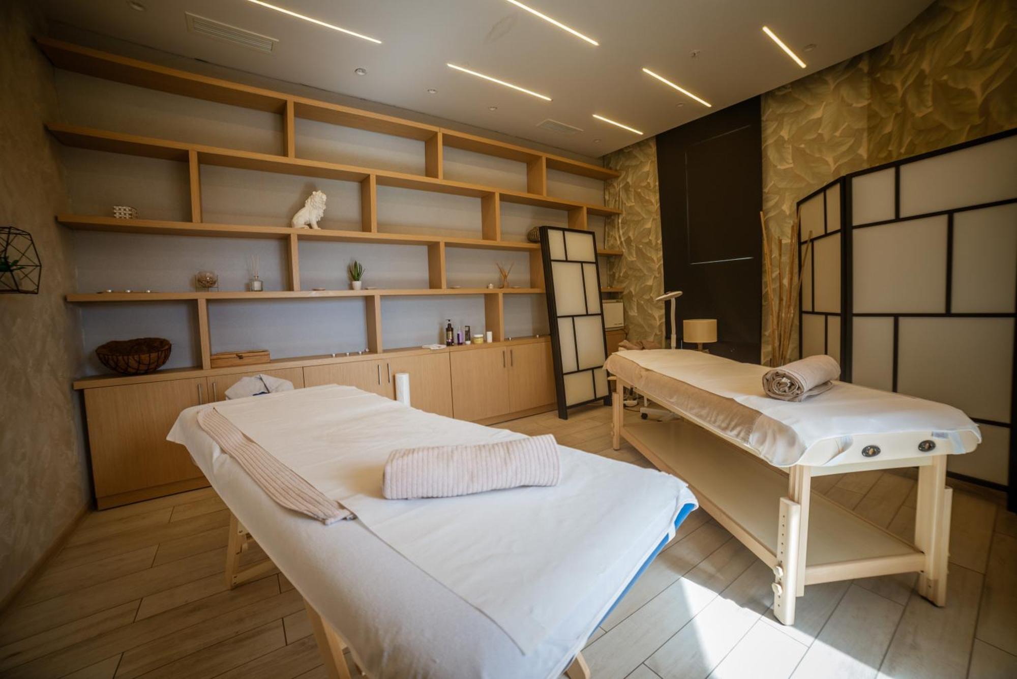 Hotel Imperial Conference & Spa Будва Екстер'єр фото