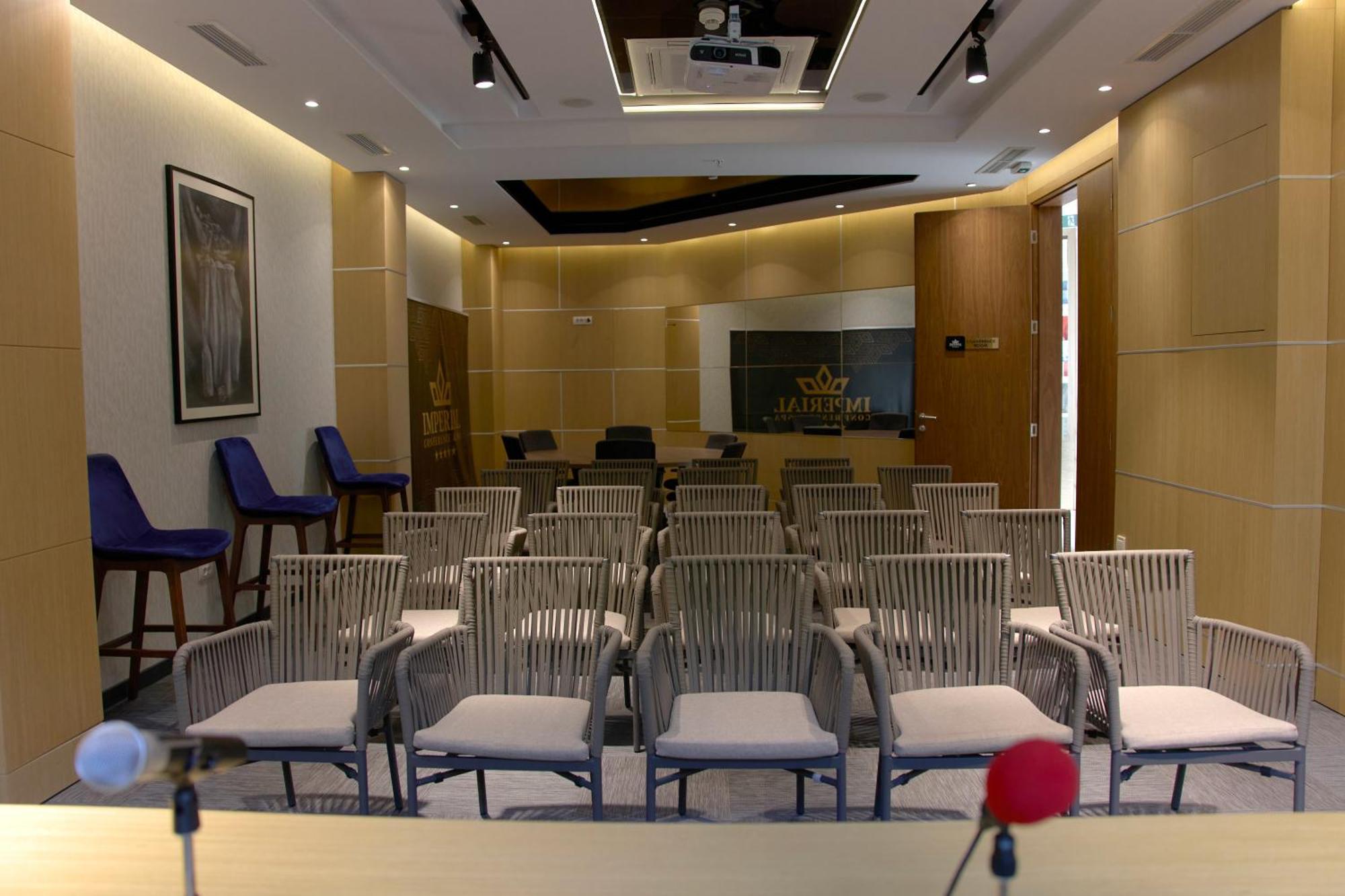 Hotel Imperial Conference & Spa Будва Екстер'єр фото