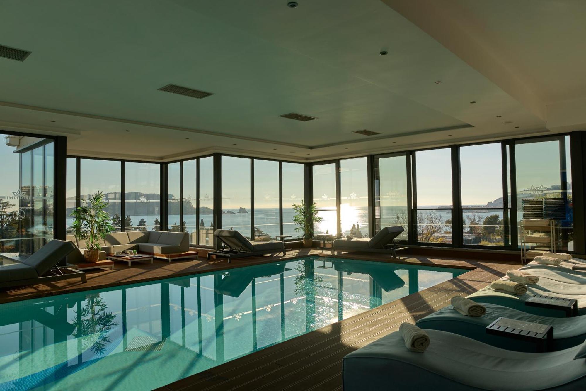Hotel Imperial Conference & Spa Будва Екстер'єр фото